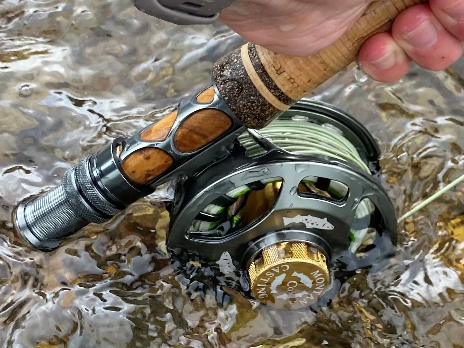 Deepwater Green Envy 406 Fly Reel in Water